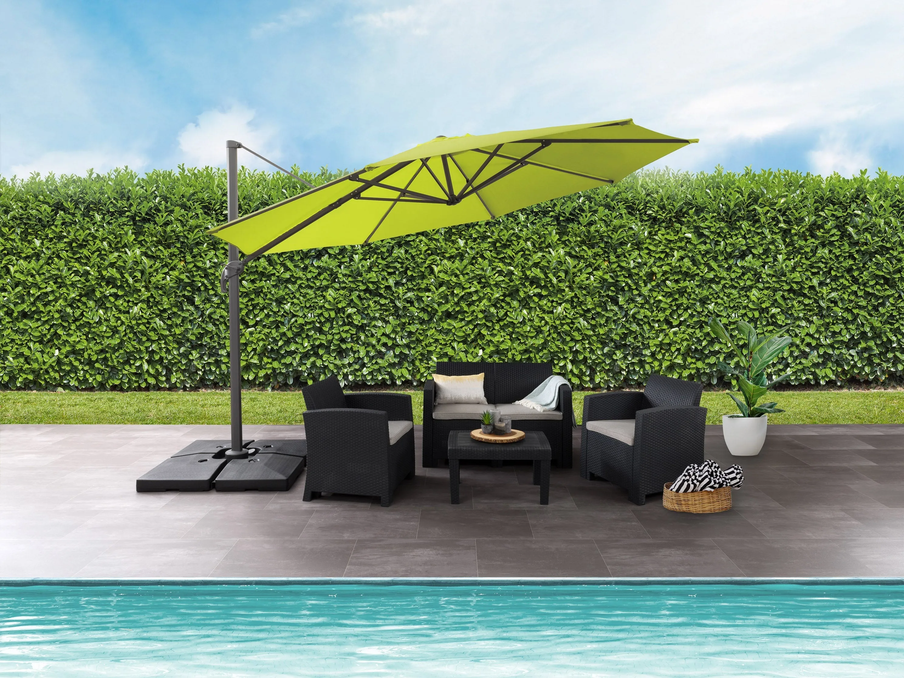 11.5ft Deluxe Offset Patio Umbrella - Lime Green