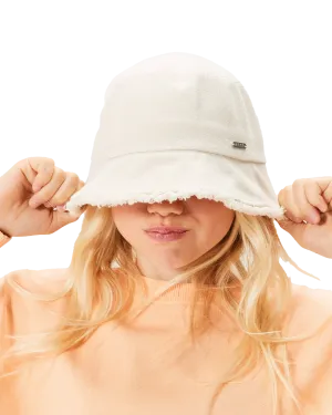 Girls Victim Of Love Bucket Hat in Tapioca